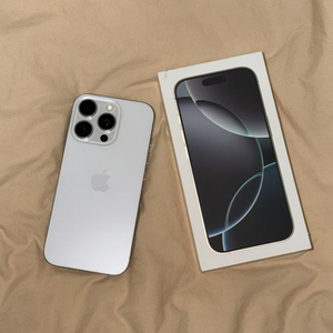 아이폰 16프로 256GB 화이트