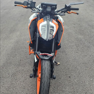 KTM/듀크390/17년식/2@@@@KM/235만원/구변완