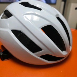 카스크 신테시 헐멧L사이즈 팝니다