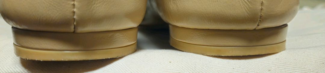 로르니 플루에뜨 글로시 라이트 베이지 플랫슈즈 230--7