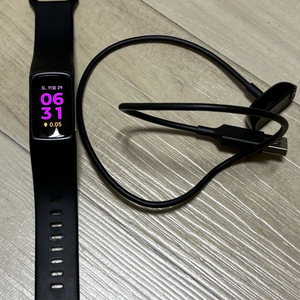 핏빗 차지5 스마트워치