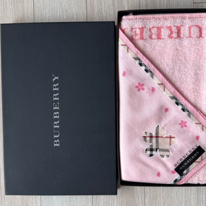 버버리 핑크 손수건 새상품