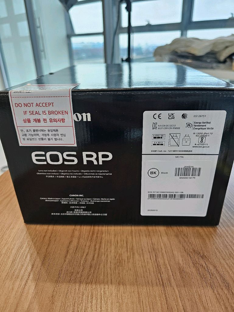 캐논 EOS RP 미러리스 카메라 이미지