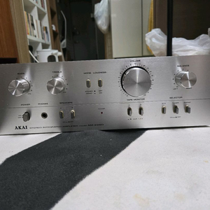 아카이 AM-2250 인티 앰프