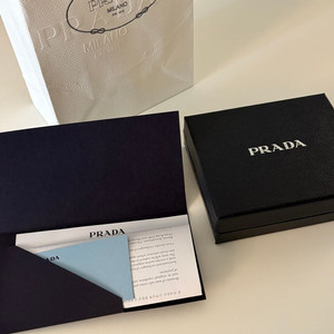 프라다 사피아노 레더 남성 반지갑 이미지