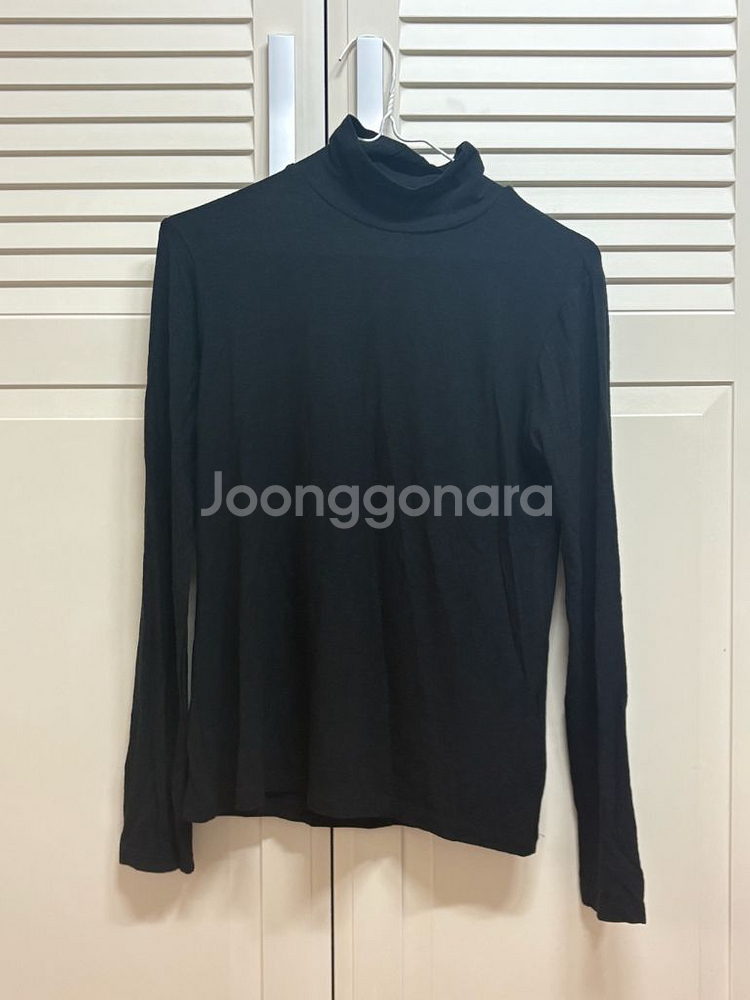 (정가 29900원)nineminus2 터틀넥 긴팔티 블랙 (새상품)--1