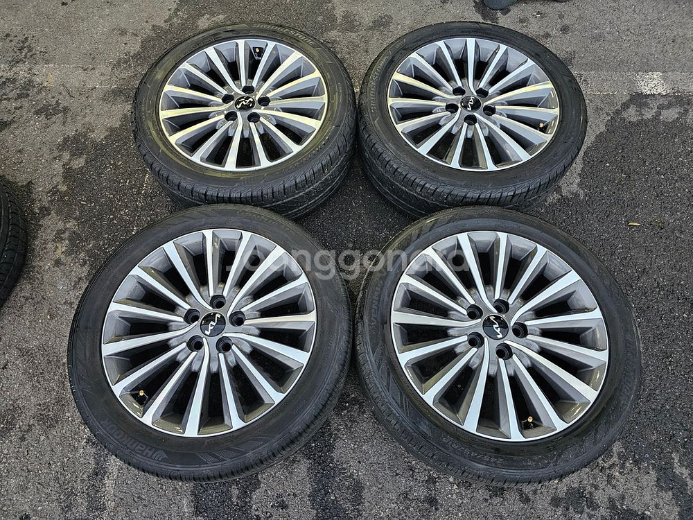 #올뉴 K7 18인치 순정 중고 휠타이어 세트 팝니다.245 45 18--0