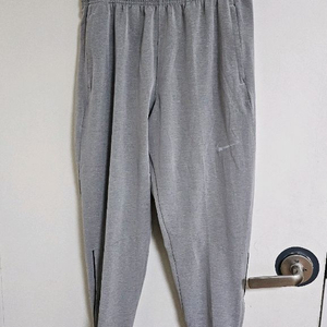 나이키 에센셜 우븐러닝팬츠