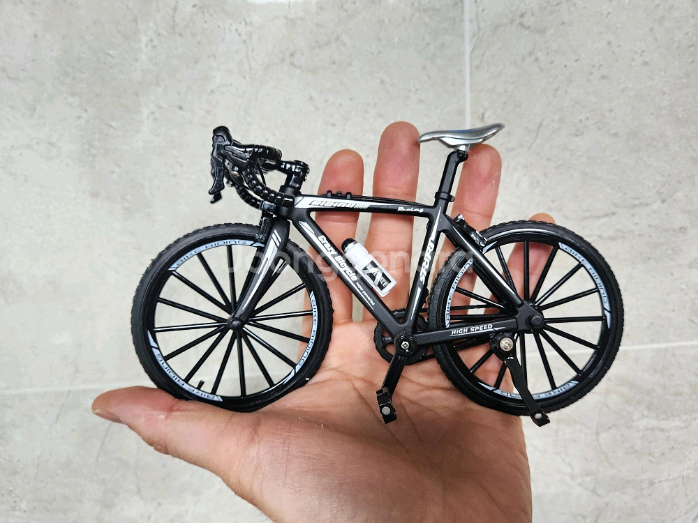 합금 모형 ( 자전거 피규어 ) 판매 합니다.--0