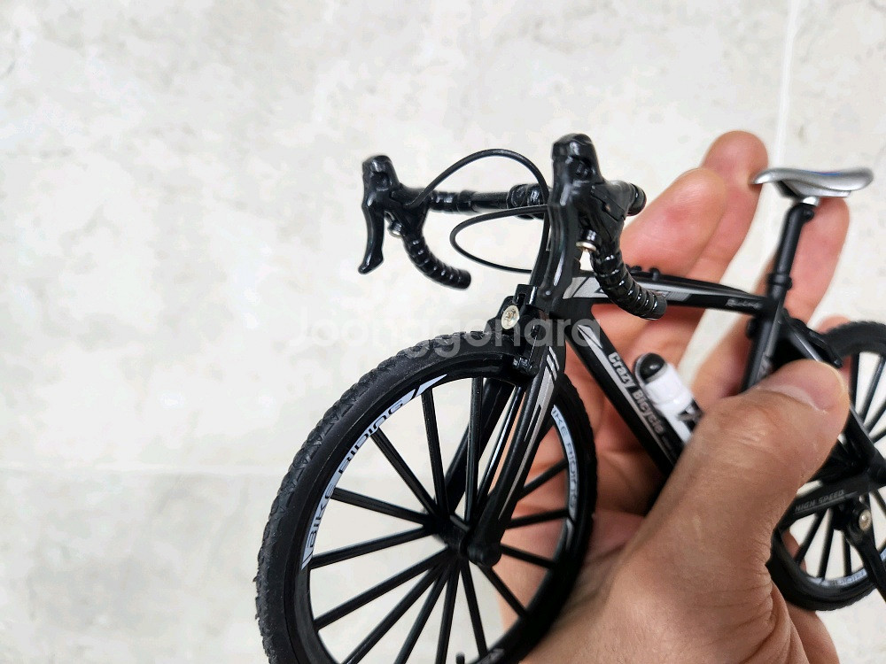 합금 모형 ( 자전거 피규어 ) 판매 합니다.--1