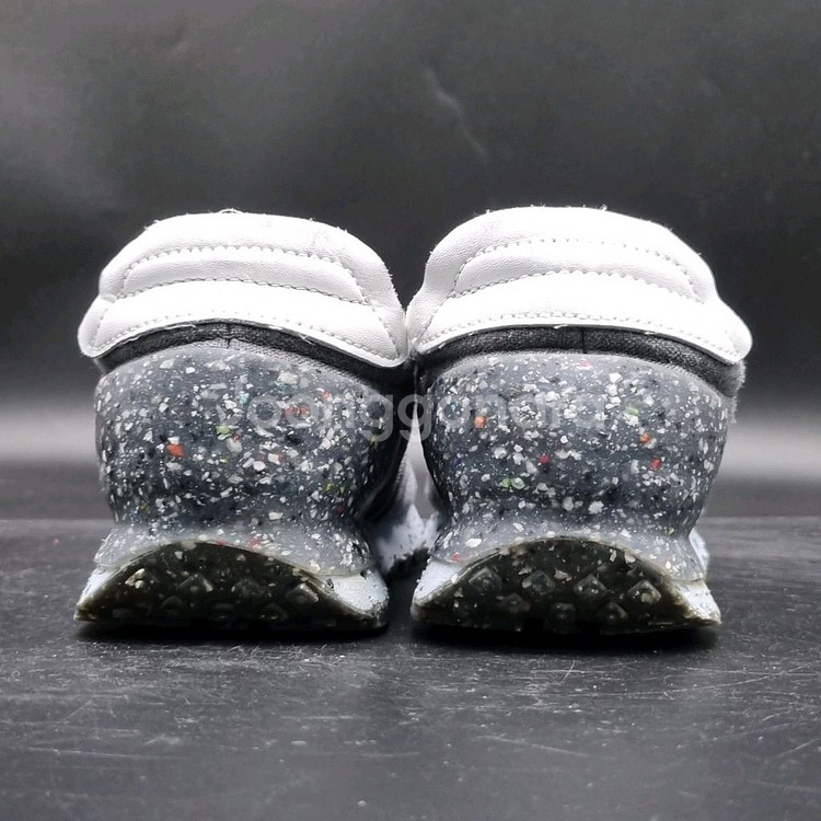 나이키 데이브레이크SE 리사이클 운동화235.--3