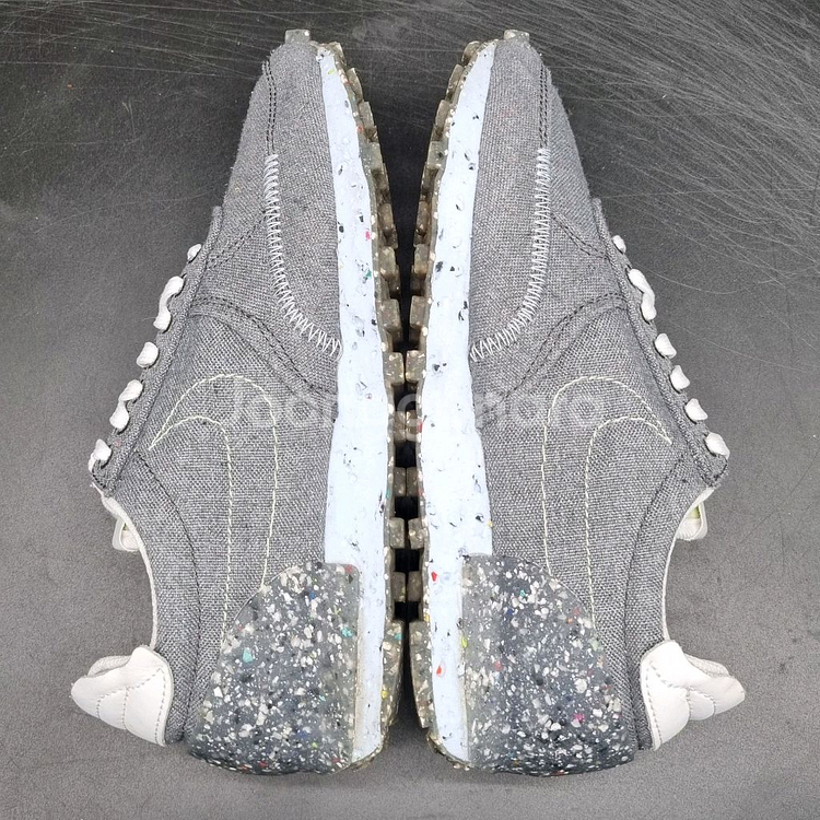 나이키 데이브레이크SE 리사이클 운동화235.--4