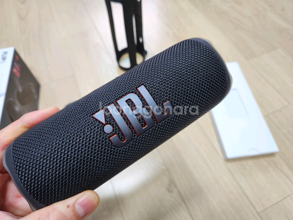 JBL 블루투스 스피커 판매. -거의새것---1