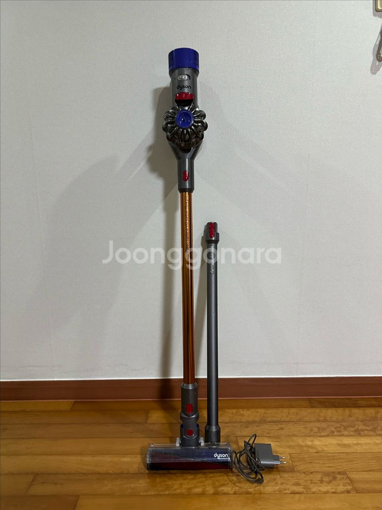 다이슨 V8 무선청소기--0