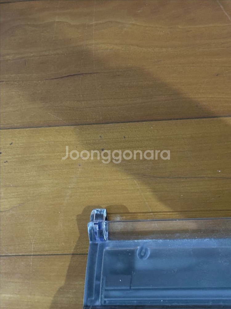 다이슨 V8 무선청소기--3