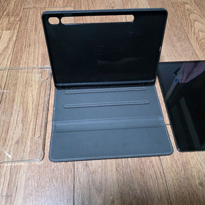 갤럭시탭 s9 5g모델 판매합니다.