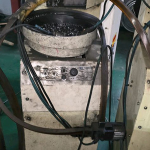 스포트용접너트피더