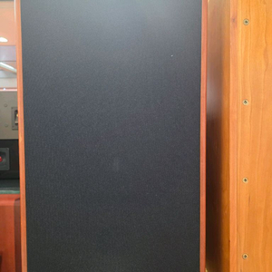 하베스 Harbeth 7ES-3 스피커 이미지