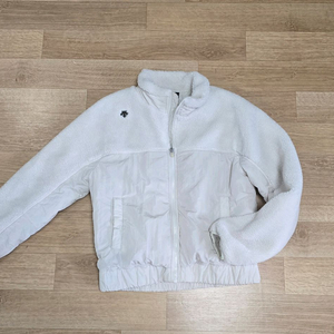 (택포)데상트 뽀글이 후리스 여 90