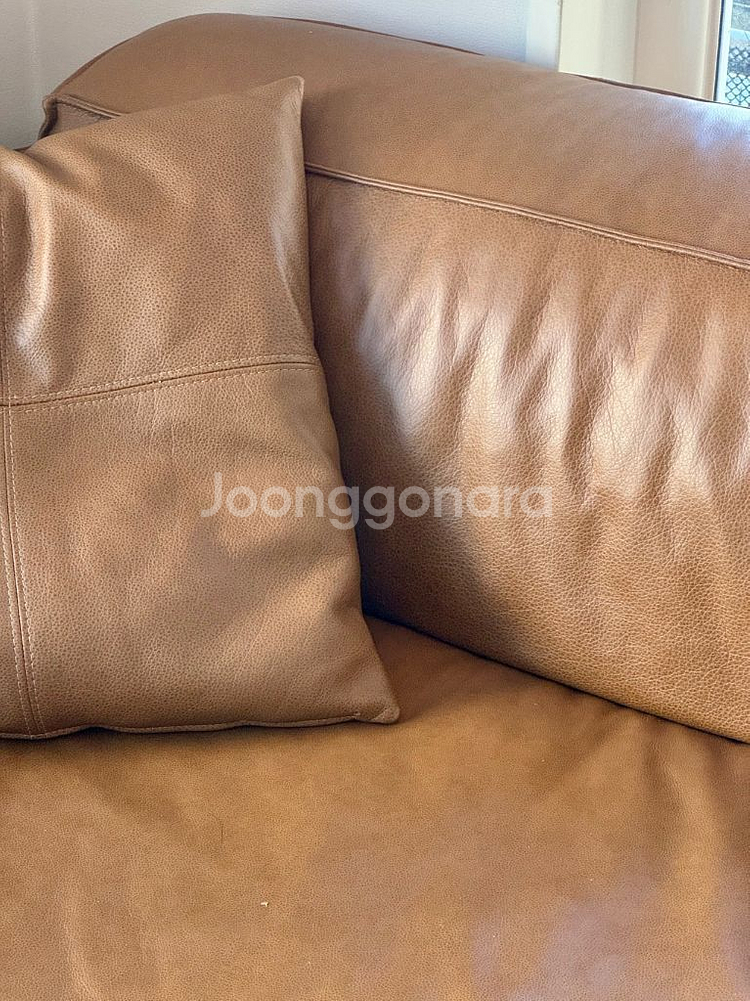 톨브 베이커 모듈소파 메가암 팝니다.--1