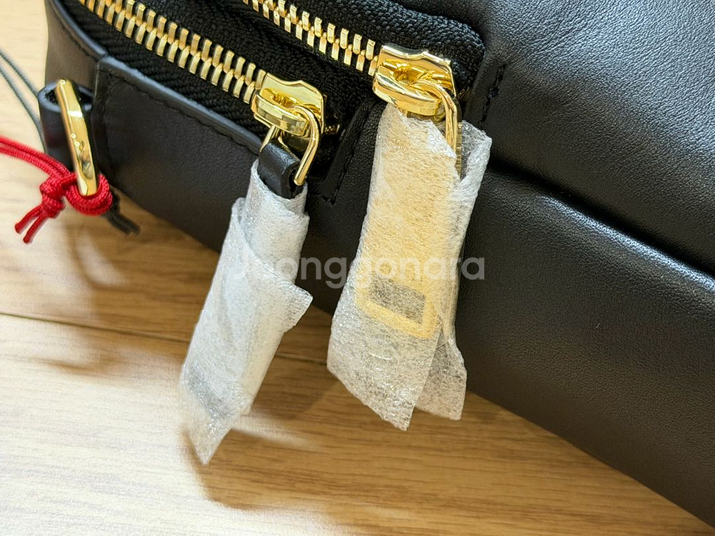 투미 보야져 켄달 크로스백--1