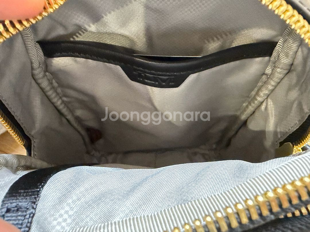 투미 보야져 켄달 크로스백--4