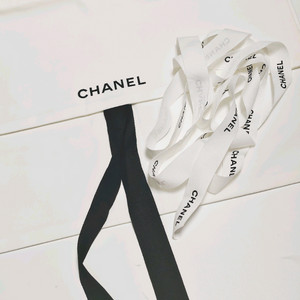 샤넬 의류 더스트백 + 리본끈