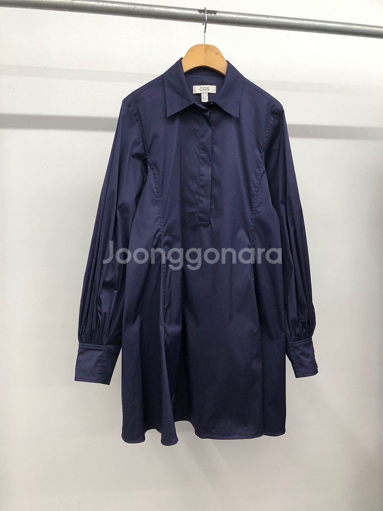 코스 개더 슬리브 미니 셔츠 원피스 34사이즈--0