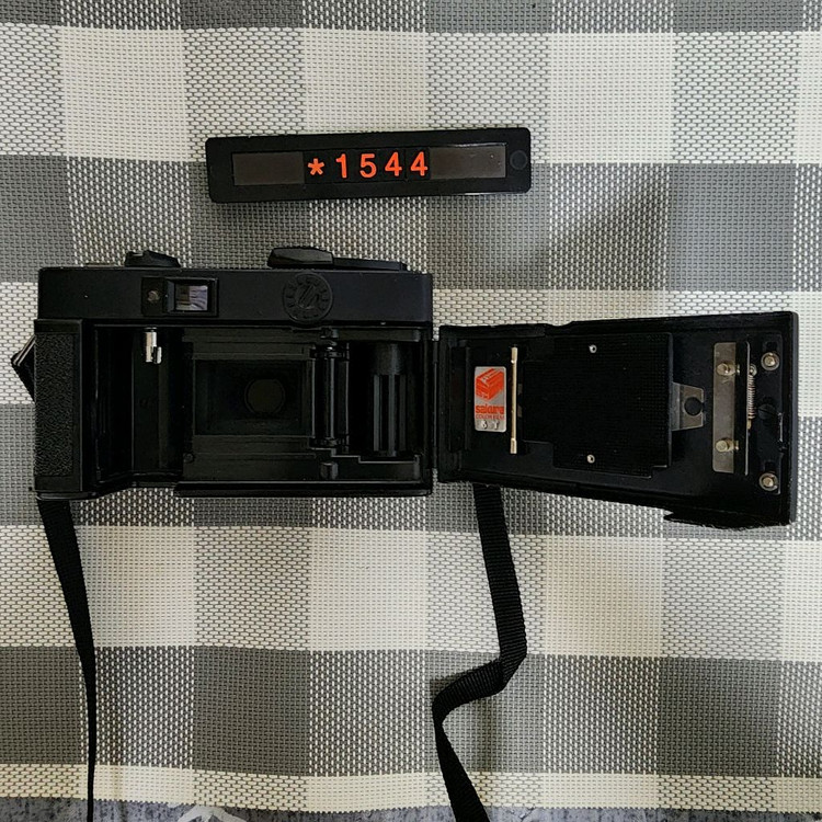 코니카 C 35 EF 필름카메라 이미지