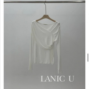 새상품 앤유브라운 드레이프 긴팔 티셔츠