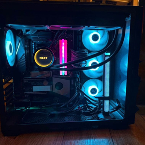 rtx 4070 super 고성능 게이밍 PC 본체 이미지