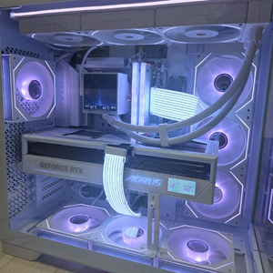 9950x3d 96GB RTX5090 마스터PC 팝니다 이미지