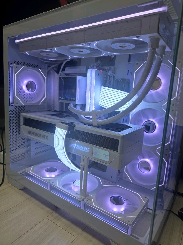 9950x3d 96GB RTX5090 마스터PC 팝니다 이미지