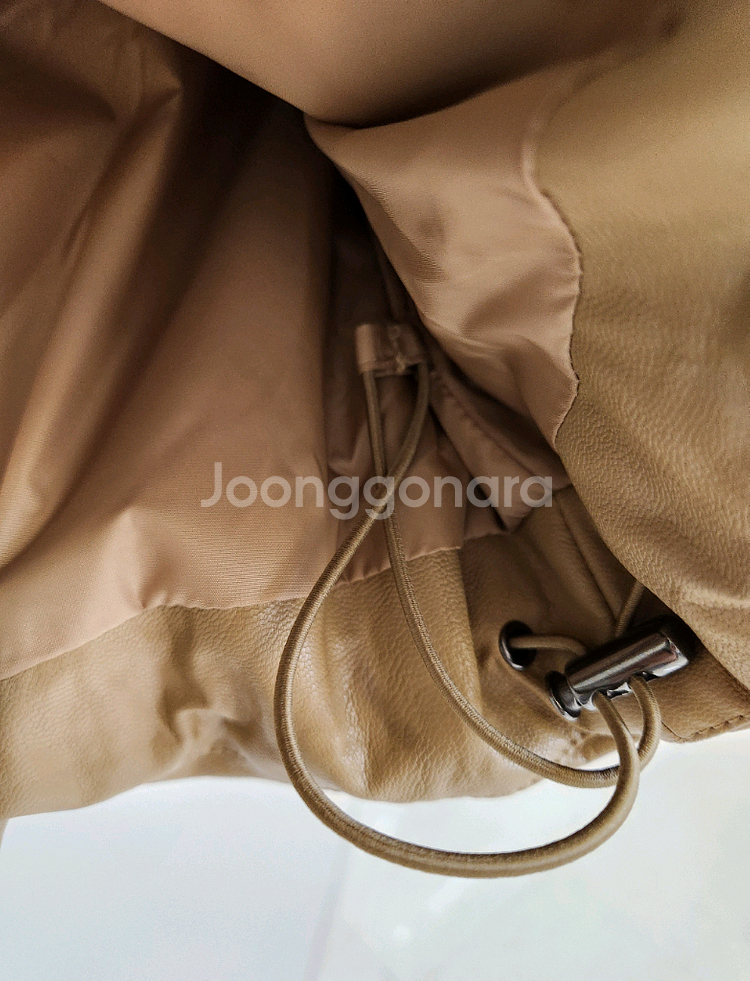 (베이지색상)셀렉샵에디션 레더 구스다운 베스트 55사이즈--8