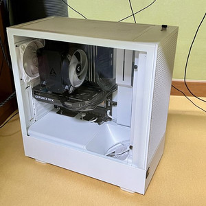 고사양 조립PC 판매합니다. (i5-14500/64GB RAM/RTX5060Ti 16GB)