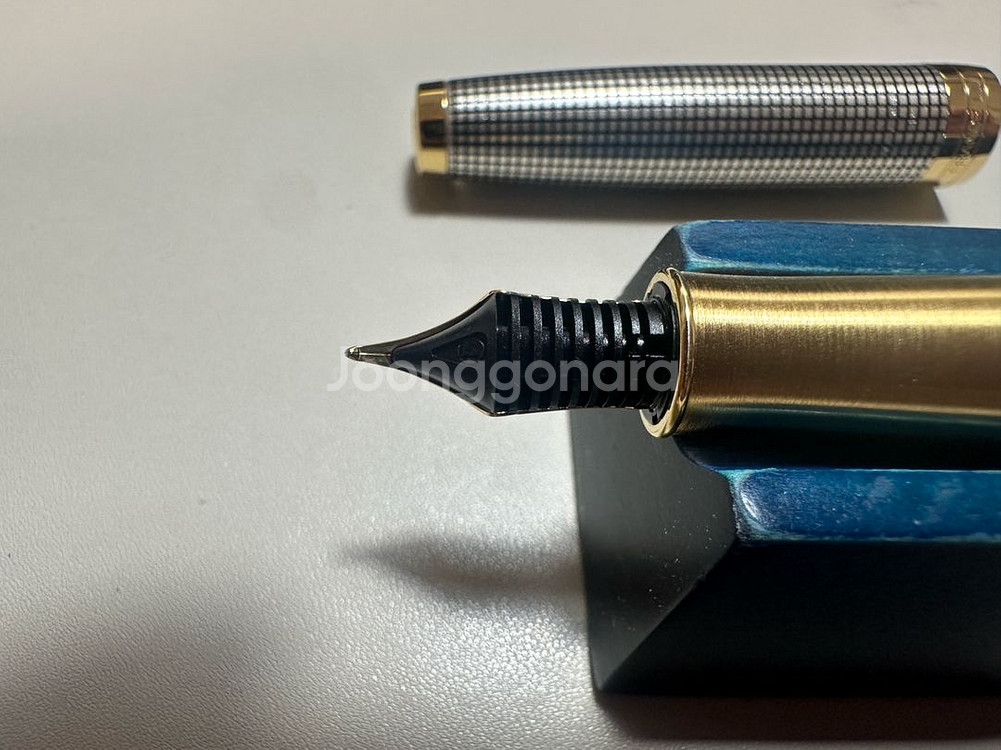 파카 소네트 실버치즐 18k F촉 만년필--4