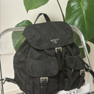 프라다 투포켓 포코노 나일론 백팩 미디엄