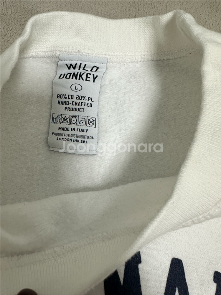 와일드 동키 화이트 기모 맨투맨--3