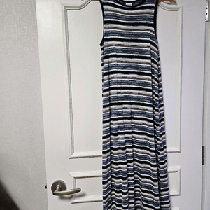 엔조블루스 스트라이프 니트 나시 롱원피스 치마 편의점 반값 택포 25000원