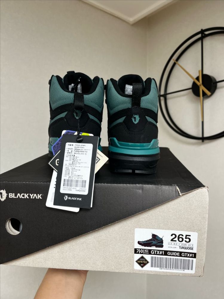 [새상품] 블랙야크 GUIDE GTX#1 등산화 265mm--1