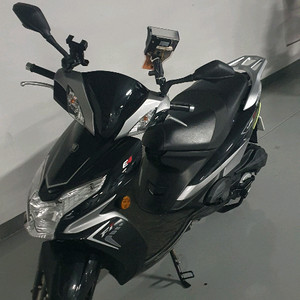 하우즈스즈끼 vr125 스쿠터 오토바이 팝니다