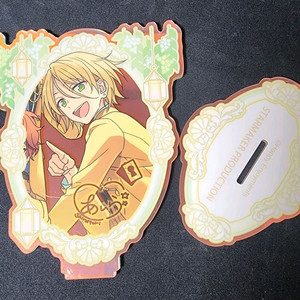 앙스타 덩쿨 아크릴 스탠드 아이라