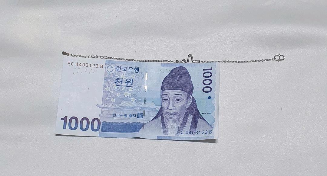 물결 심전도 팔찌 팔아요 ~ 이미지