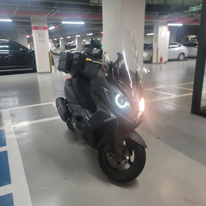 다운타운125 스쿠터 팔아요