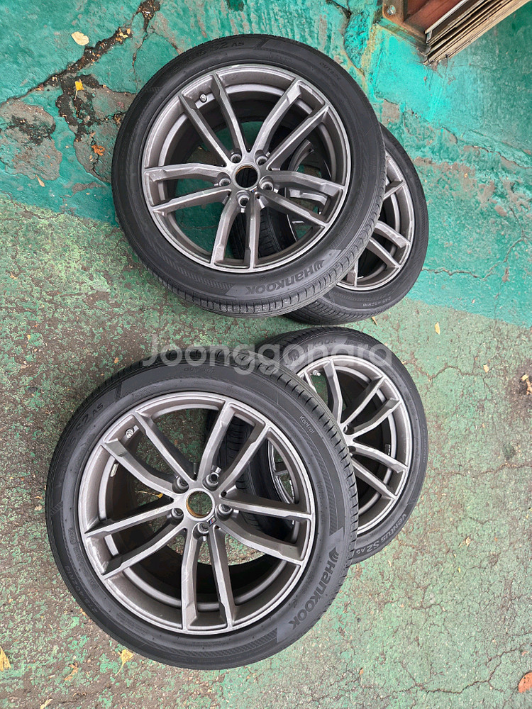 BMW G30 662M 18인치 휠 타이어 팝니다.--4
