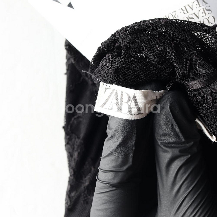 (새상품)[S]자라 블랙 레이스 리본타이 브이넥 긴팔 롱 원피스 드레스--5