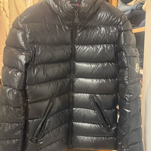 몽클레어 14y 키즈 바디 유광 숏패딩