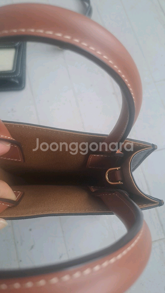 셀린느,버버리가방--2