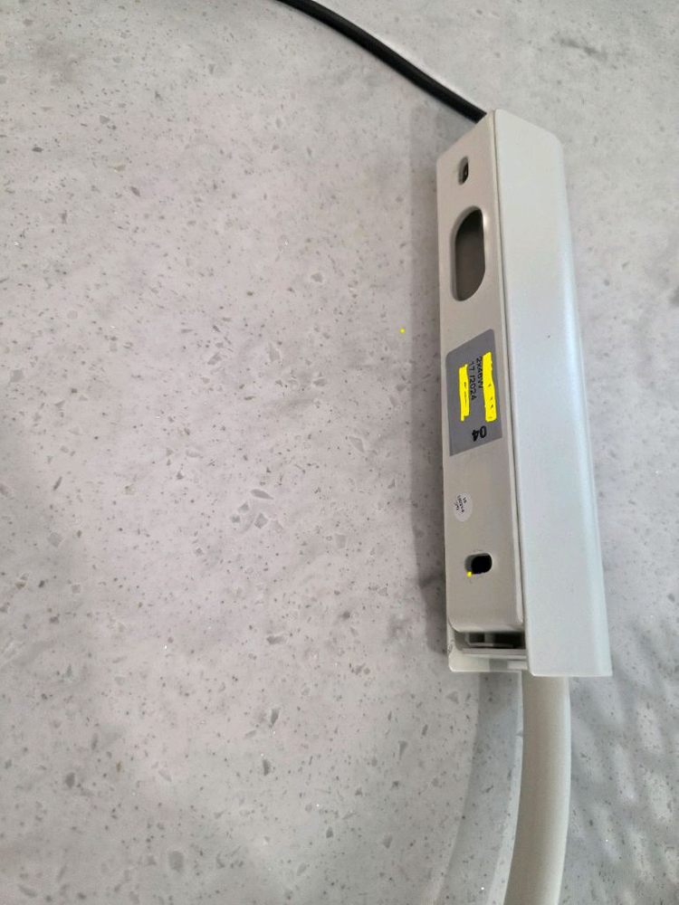 정품 네모 랑프드 마르세유 조명 미니 화이트 팝니다--3