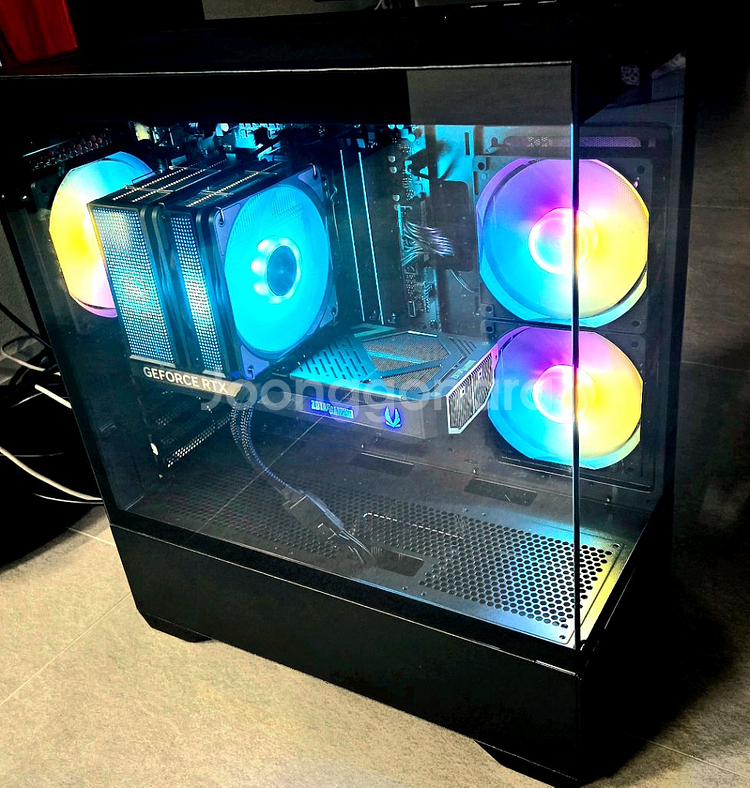 게이밍 컴퓨터 본체 팔아요. 7800x3d, rtx 5070--1